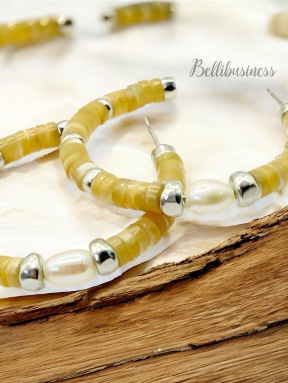 Kendra Scott Lila hoops in silver natural mix - Picture 5 of 7
